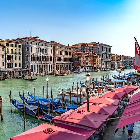 Ca' Fornoni Grand Canal *
