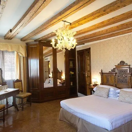 ゲストハウス Palazzo Bembo - Exclusive ヴェネツィア