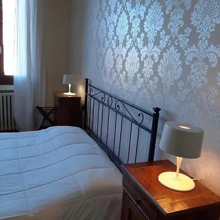 Guest house Corte Dei Miracoli 2*