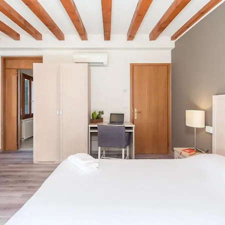 Guest house Casanova Ai Tolentini 2*