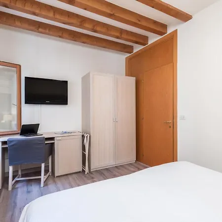 Casanova Ai Tolentini Venice