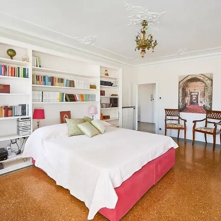 Ca' Fenice, Charming In San Marco, Sleep 7 Apartment