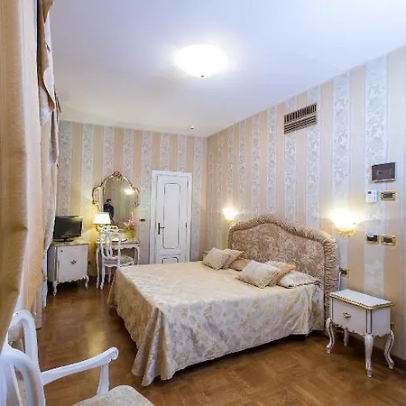 Savoia & Jolanda 4*