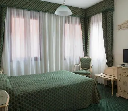 Apartment Commercio *