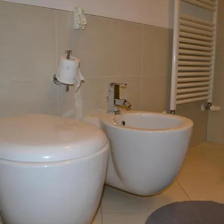 Antica Riva Apartment *