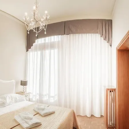 Rialto Canal View With Terrace And Balcony By Wonderful Italy Apartment *