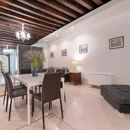 Apartment Riva Palace By Wonderful Italy Venice