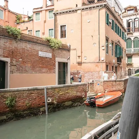 Riva Palace By Wonderful Italy * Venice