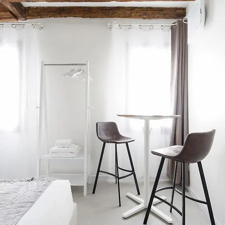 Dorsoduro Charme By Wonderful Italy Apartment