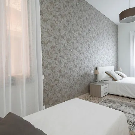 Apartment Dorsoduro Charme By Wonderful Italy