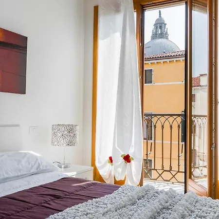 Dorsoduro Charme By Wonderful Italy Apartment *