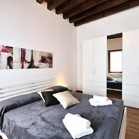 Apartment Gran Design Venice