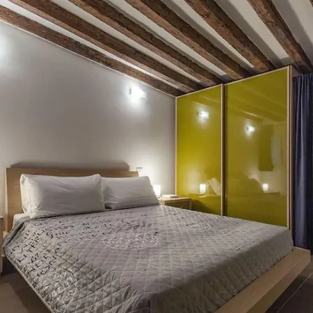 Apartment San Giacomo Venice