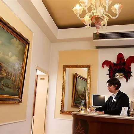 Alle Guglie Boutique Hotel Venice