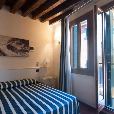 Penzion Venice Resorts Guest House Benátky