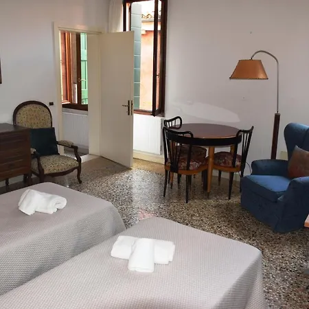 Bed & Breakfast Casa Delle Ginestre *