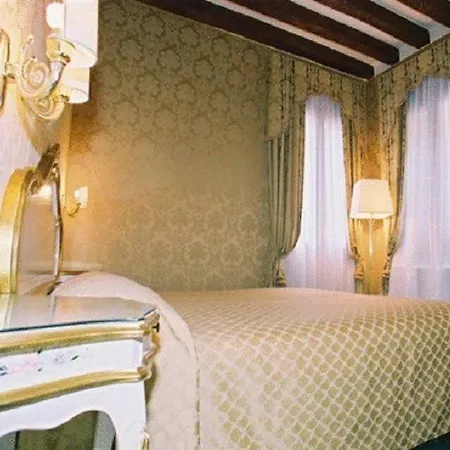 Locanda Correr Guest house 3*