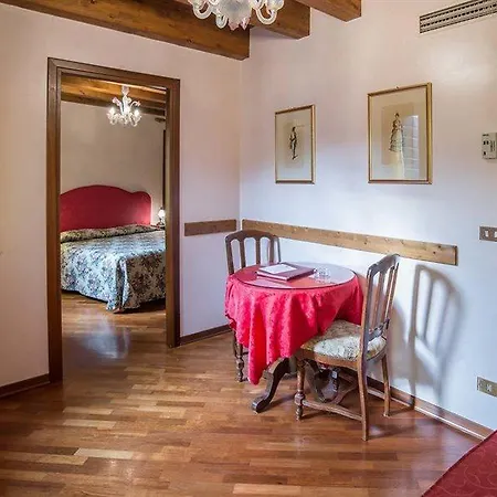 Hotel Piccola Fenice Venice