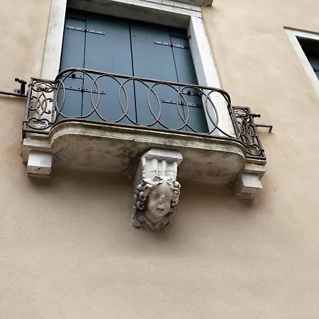 Pensionat Cinqueteste Luxury