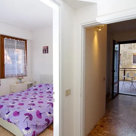 Ca' Zia Maria Apartment