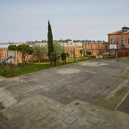 Amdg
