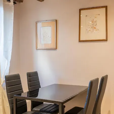아파트 Andrea Flat 3rd Floor