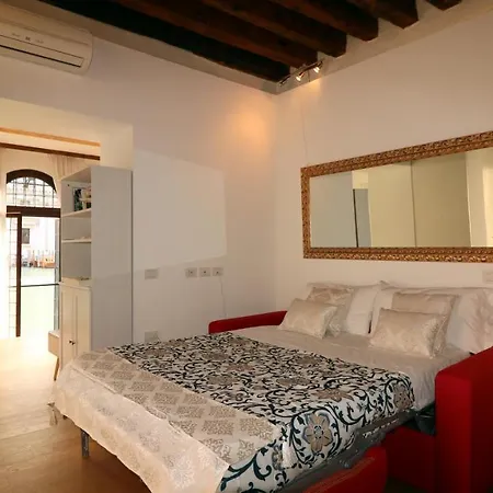Wellvenice Grand Canal Apartment