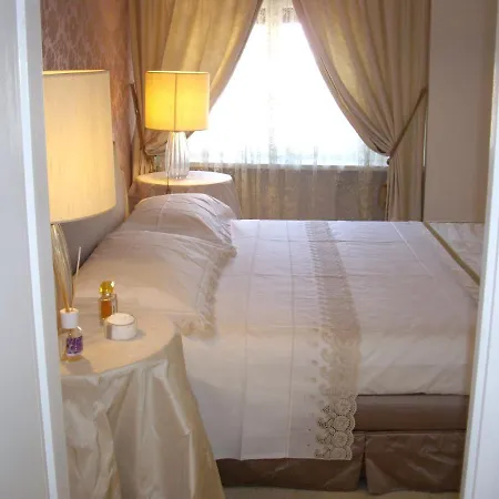 Wellvenice Fenice Апартаменты *
