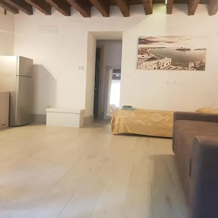 Apartment Golden Place *