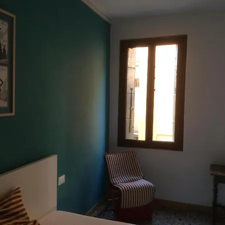 Ca Greta Apartment *