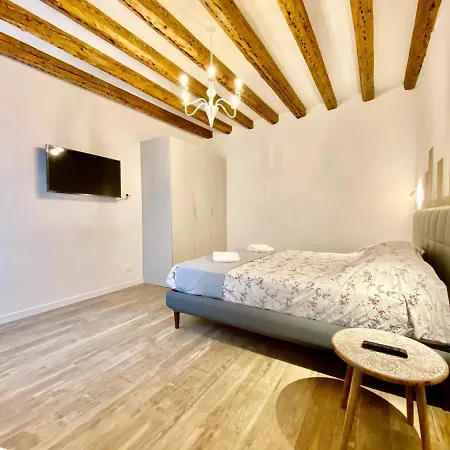 House New Wi Fi Island
