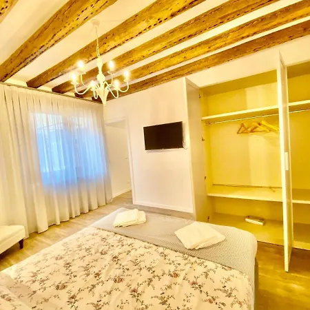 Aparthotel House New Wi Fi Island *