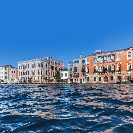 Ca' Del Fontego - Luxury Grand Canal Villa