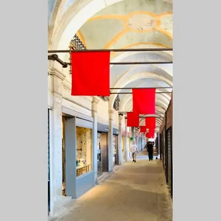 Cassiano Rialto Apartment *