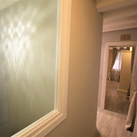 San Marco Fenice 3bdr 2bth * Venice