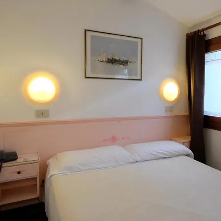 Ai Do Mori Hotel Venice