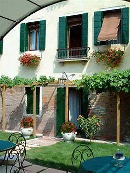 Bed & Breakfast Casa Rezzonico Venice