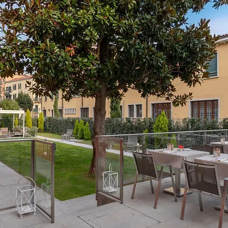 Carnival Palace - Collection 4* Venice