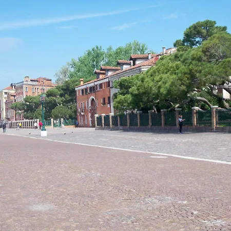 Locazione Mery *