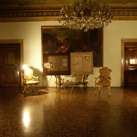 Residenza Ca' Zanardi 2* Venice