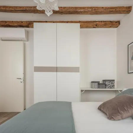 San Giacomo Dall'orio Garden R&r البندقية