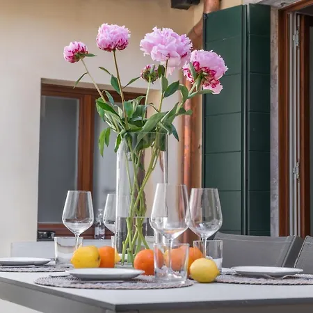 San Giacomo Dall'orio Garden R&r البندقية