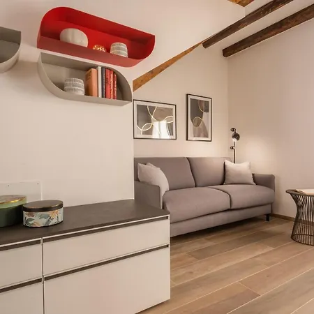 شقة San Giacomo Dall'orio Garden R&r