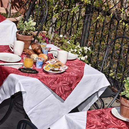 Casa Martini Pensionat 3*