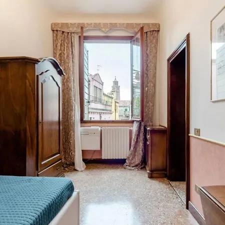 Apartment La Fenice