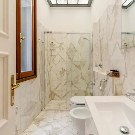 La Fenice Apartment