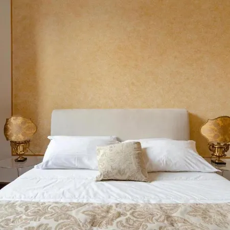 La Fenice Apartment