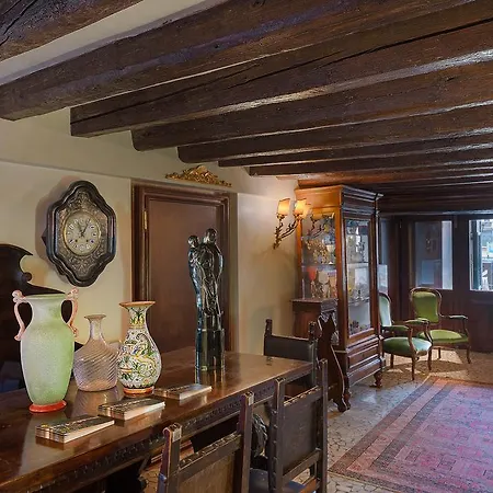 Residenza D'epoca San Cassiano Hotel
