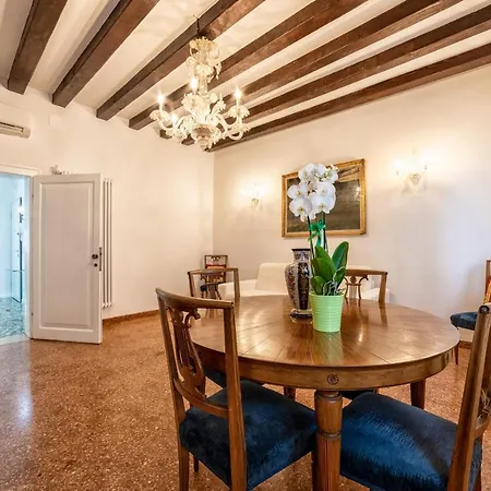 Apartmán Casanova Fenice - Canal View