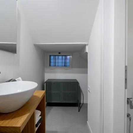 Ormesini Courtyard Apartment Venice